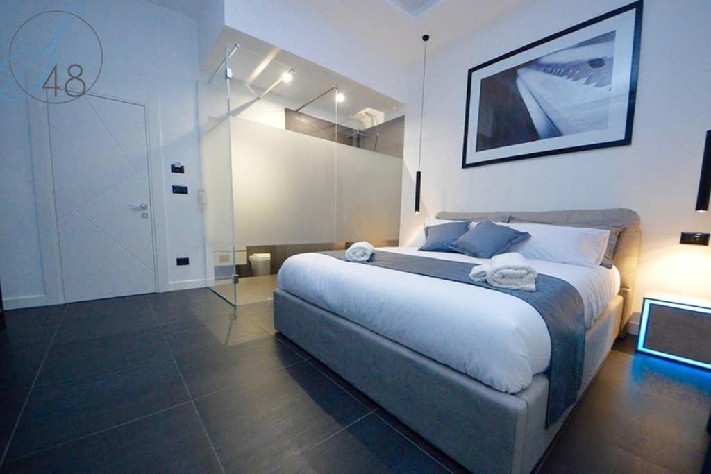 Suite Quarantotto Napoli Bagian luar foto