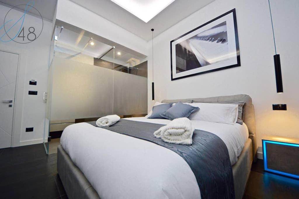 Suite Quarantotto Napoli Bagian luar foto